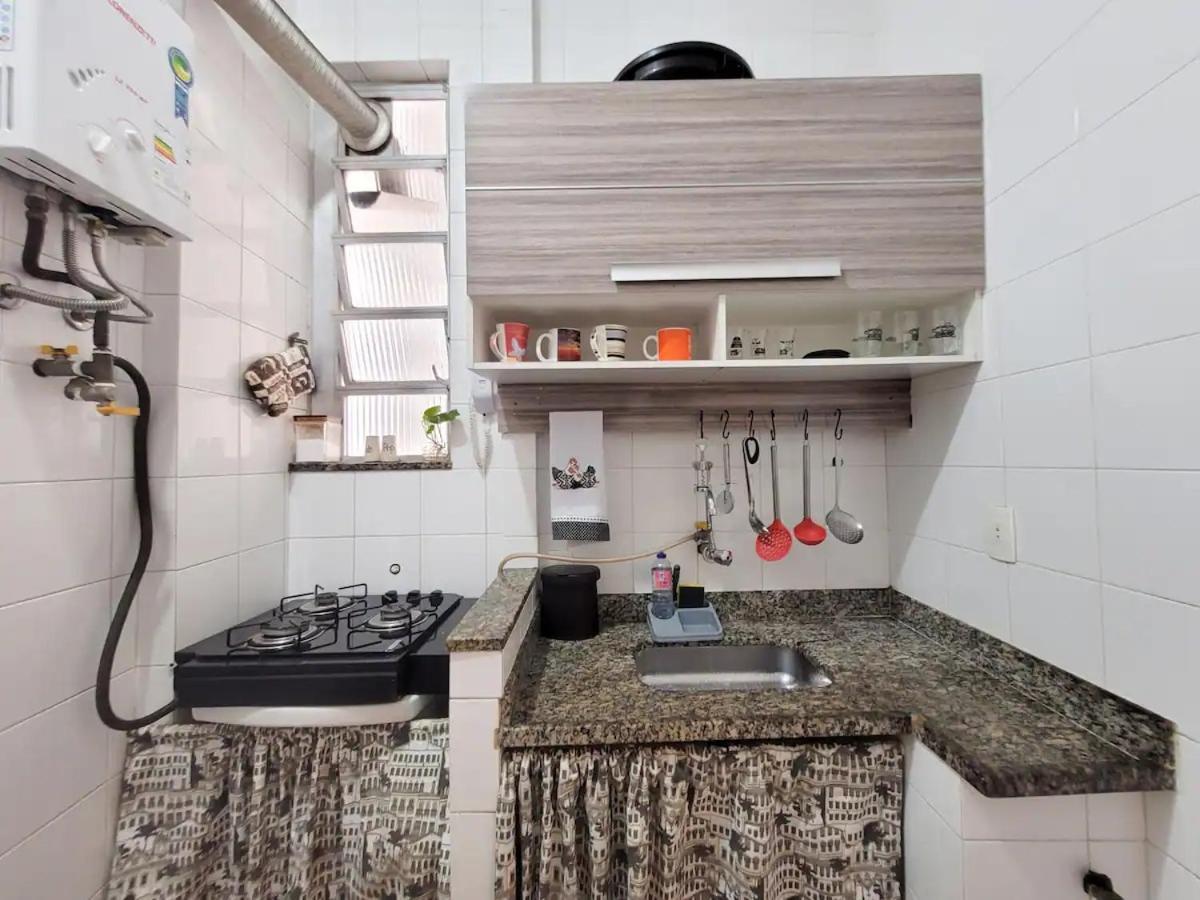 Excelente Localizacao Em Copacabana! Perto Da E O Que Voce Precisa Tornar Sua Confortavel! Apartment